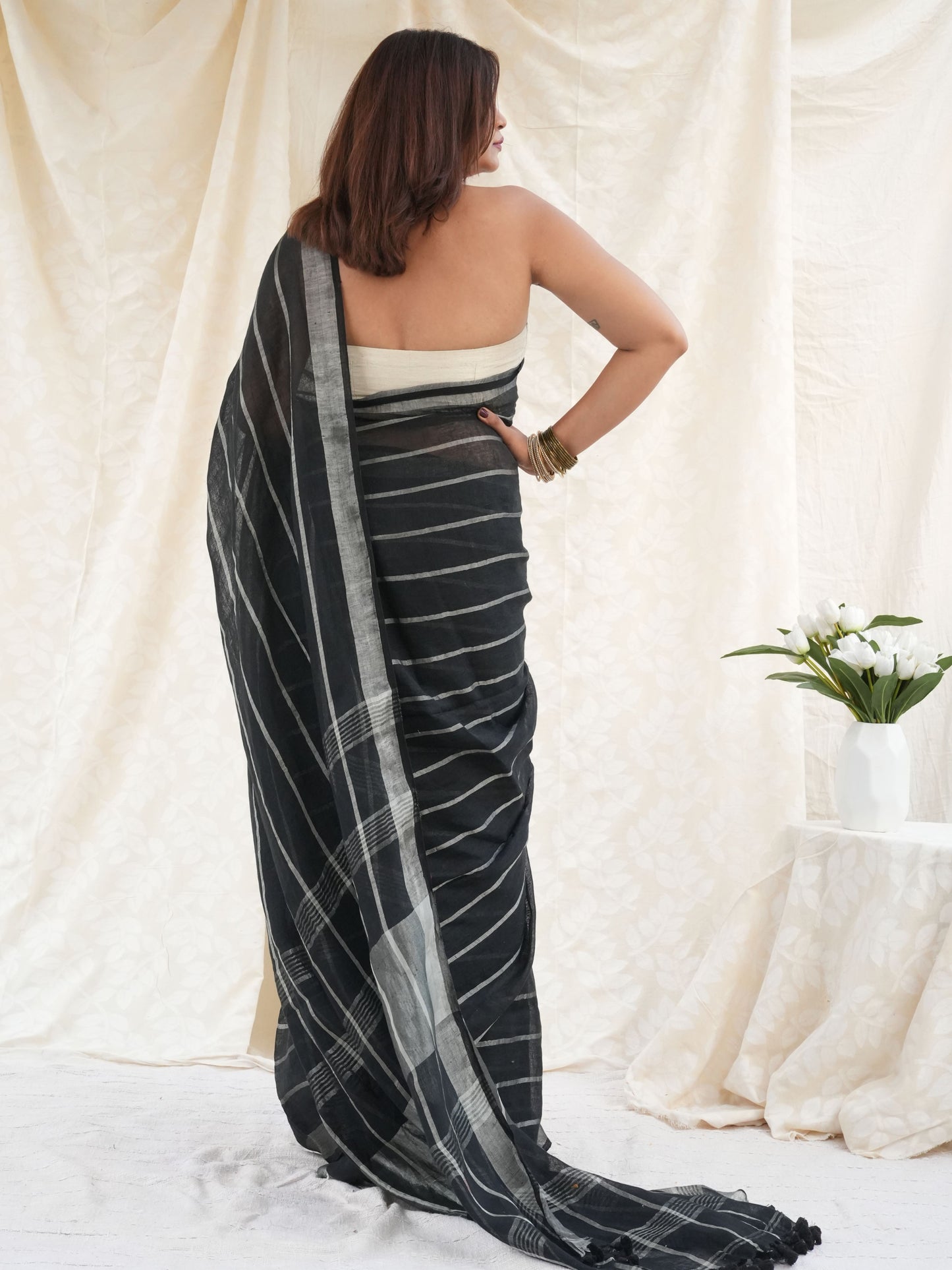 Line Item Handloom Linen Saree