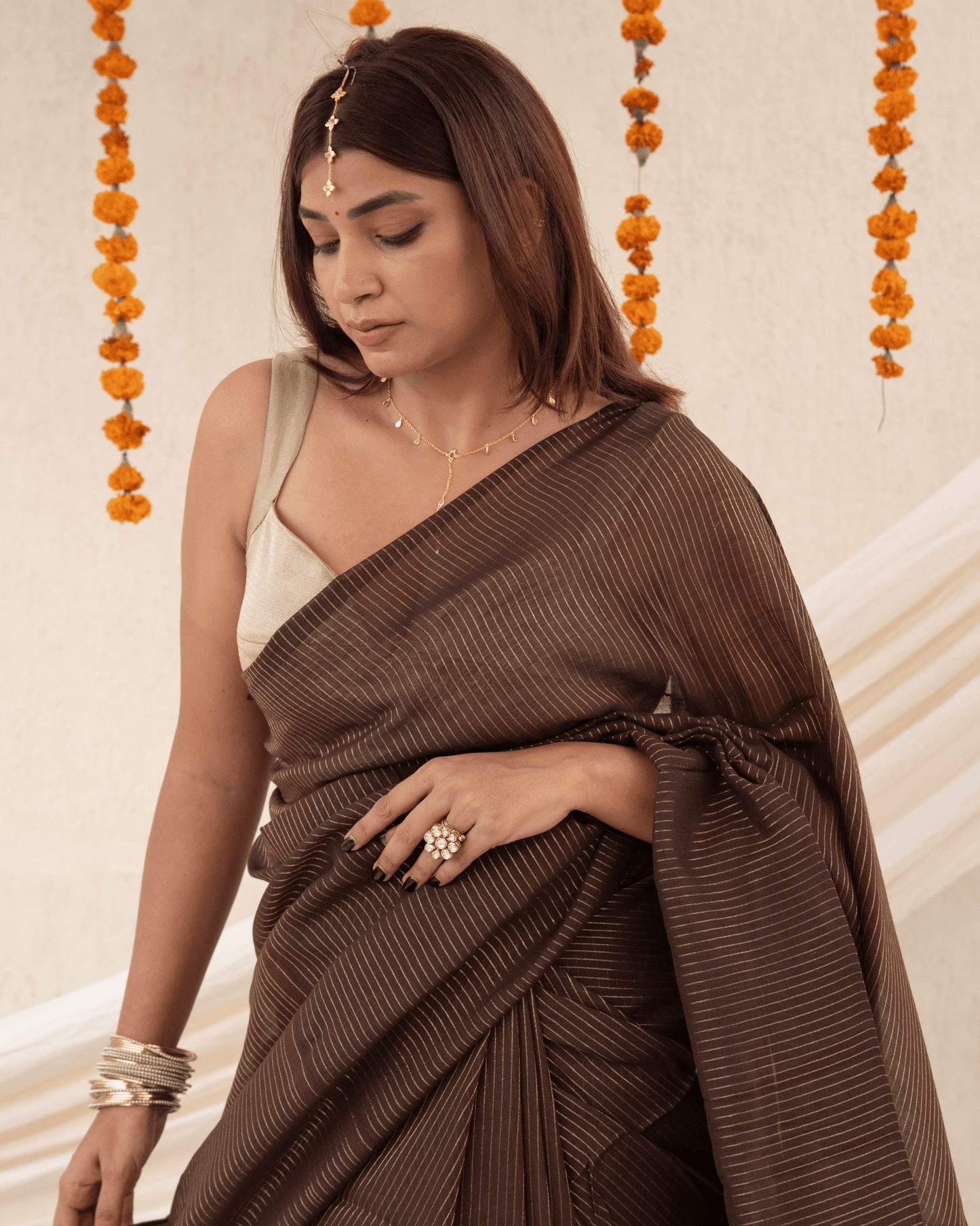 Desi Mocha Mul Saree