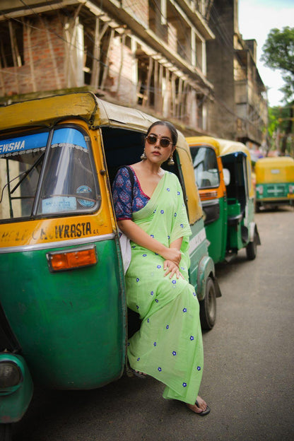 Love Aaj Kal Mul Saree