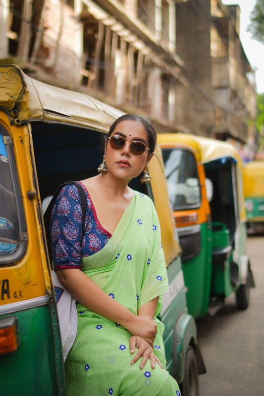 Love Aaj Kal Mul Saree