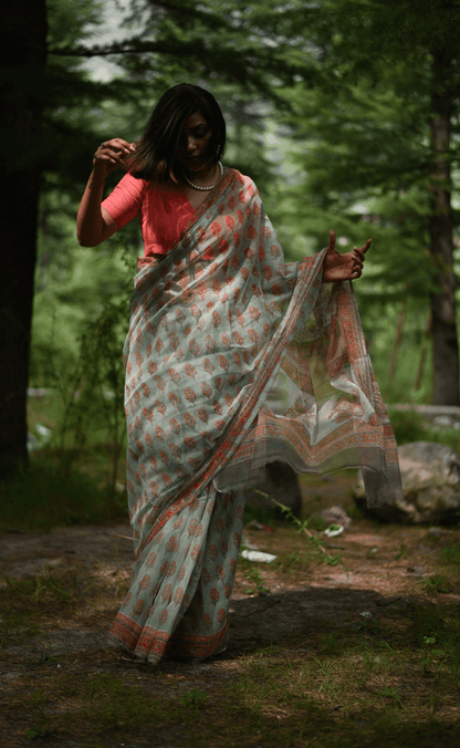 Peach handprinted handwoven Kota doria saree - Mayin India 