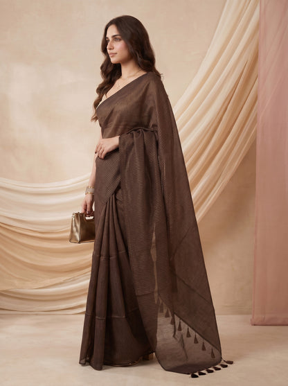 Desi Mocha Mul Saree