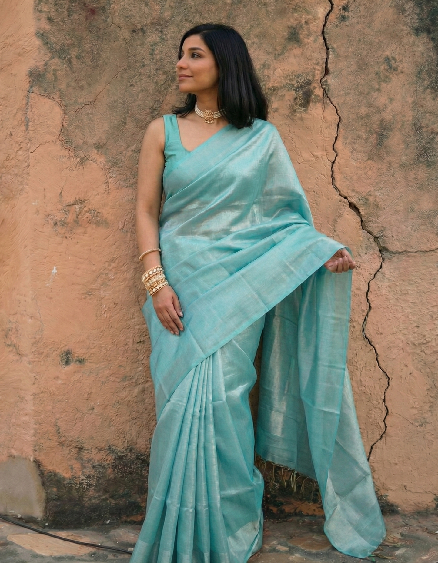 Nivira Handloom Tissue Saree