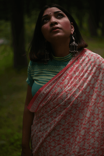 Coral Handwoven Handprinted Muslin Saree - Mayin India 